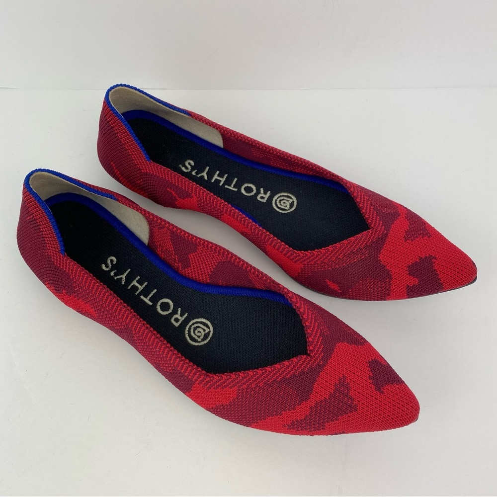 Rothy’s size 6 Women’s Red Camo Pointed Toe Ballet Flats